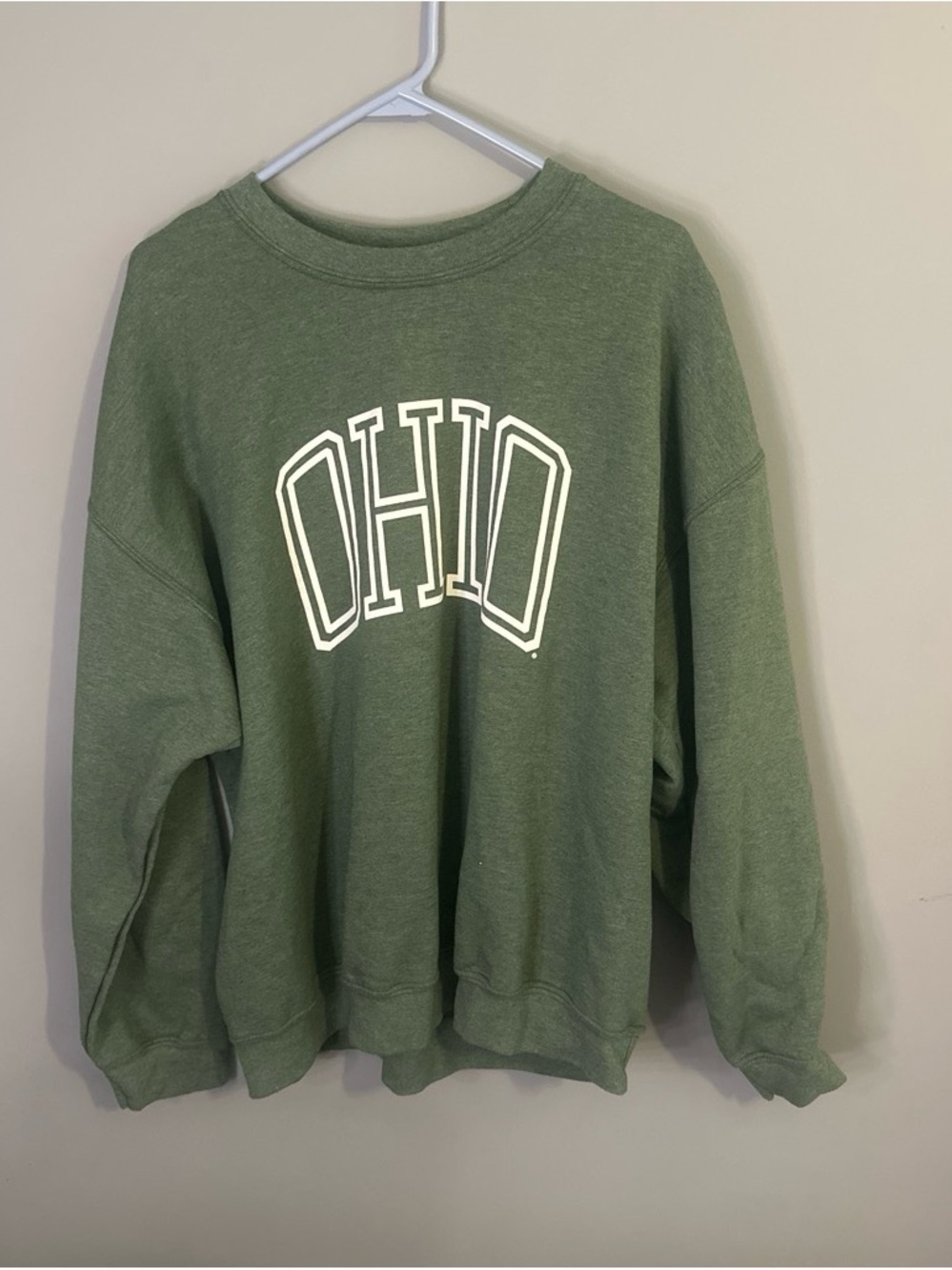 Green 'OHIO' Crewneck Sweatshirt - Women's Cozy Pullover